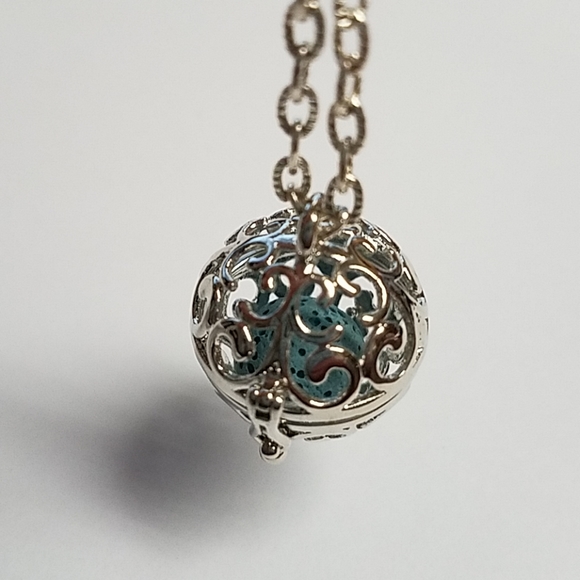 Silver Locket Lava Essential Oil Diffuser Boho - Picture 2 of 3